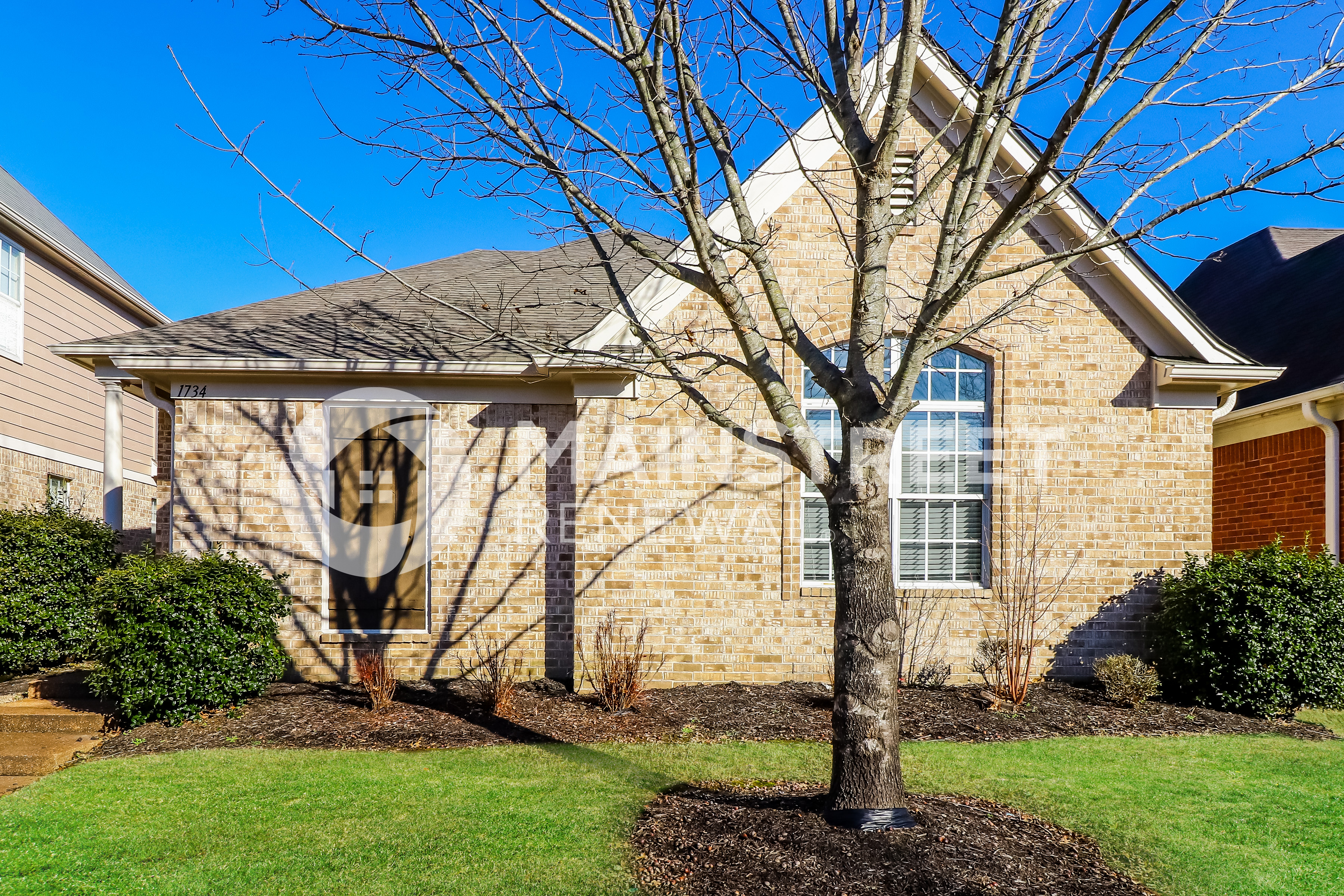 1734 Brentford Cove Memphis, TN 38016